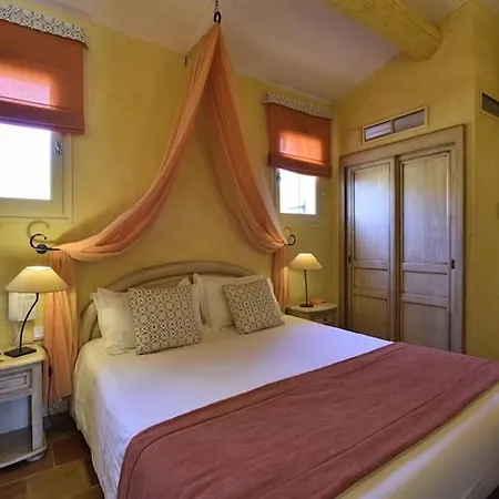 Mas De L'oulivie Hotel